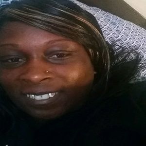 Meet your Posher, Loise